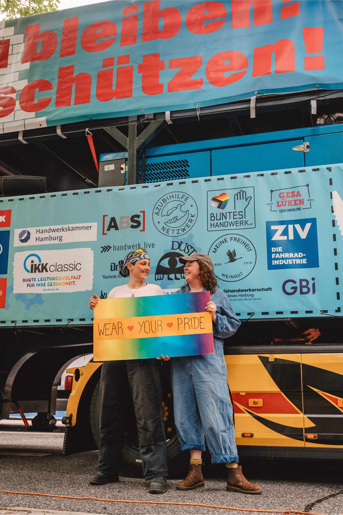 Gemeinsam laut, bunt und stark – CSD Hamburg 2025 mit Buntes Handwerk